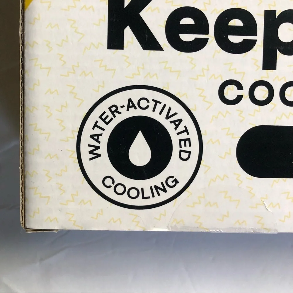 NEW in box pet cooling bed L